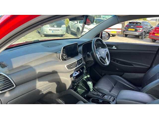 Hyundai TUCSON TUCSON 1.6 TGDi 177 Premium SE 5dr 2WD DCT RED