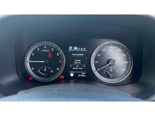 Hyundai TUCSON TUCSON 1.6 TGDi 177 Premium SE 5dr 2WD DCT RED