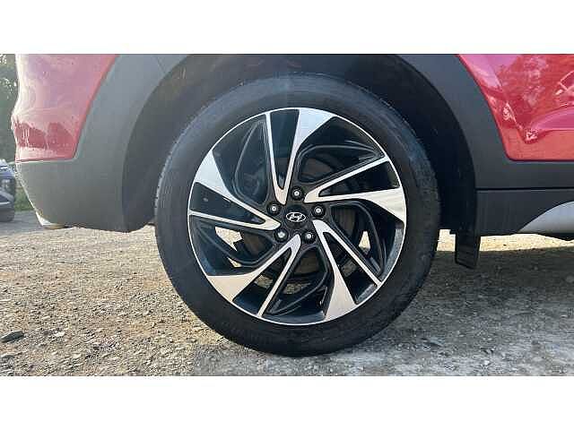 Hyundai TUCSON TUCSON 1.6 TGDi 177 Premium SE 5dr 2WD DCT RED