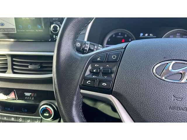 Hyundai TUCSON TUCSON 1.6 TGDi 177 Premium SE 5dr 2WD DCT RED