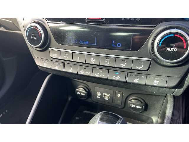 Hyundai TUCSON TUCSON 1.6 TGDi 177 Premium SE 5dr 2WD DCT RED