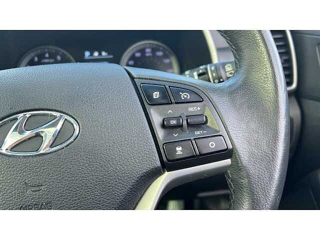 Hyundai TUCSON TUCSON 1.6 TGDi 177 Premium SE 5dr 2WD DCT RED