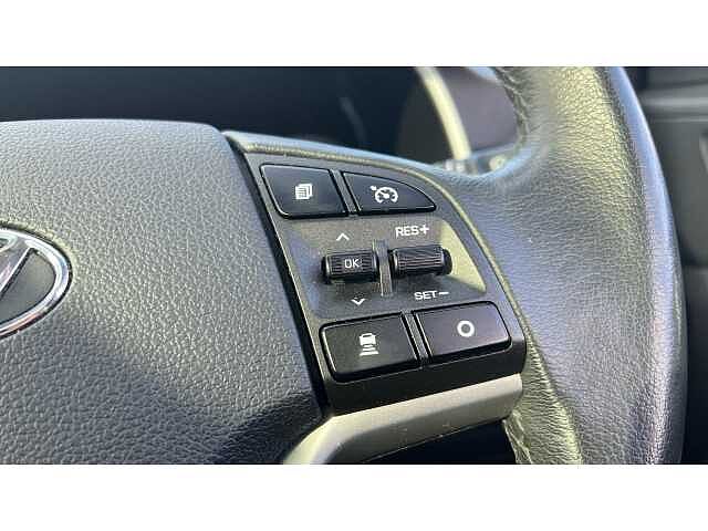 Hyundai TUCSON TUCSON 1.6 TGDi 177 Premium SE 5dr 2WD DCT RED