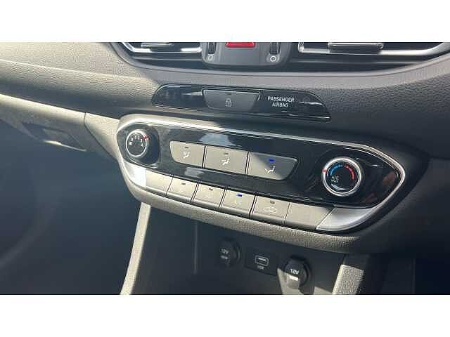 Hyundai i30 I30 1.0T GDi SE Connect 5dr