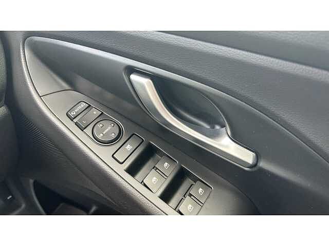 Hyundai i30 I30 1.0T GDi SE Connect 5dr