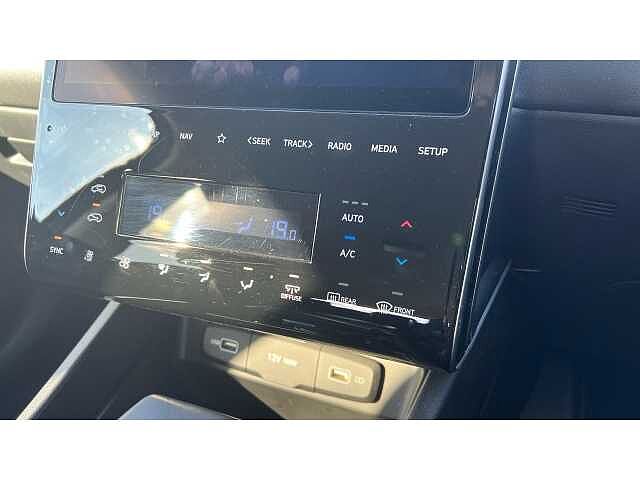 Hyundai TUCSON TUCSON 1.6 TGDi 48V MHD SE Connect 5dr 2WD DCT GREY