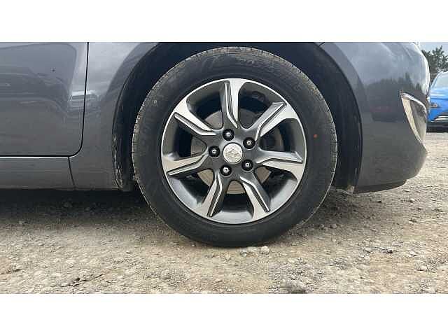 Hyundai IX20 1.4 Blue Drive Premium Nav 5dr GREY