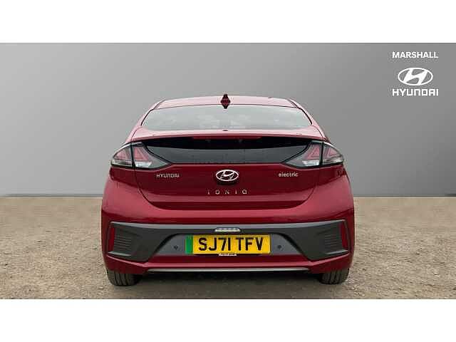 Hyundai Ioniq 100kW Premium SE 38kWh 5dr Auto