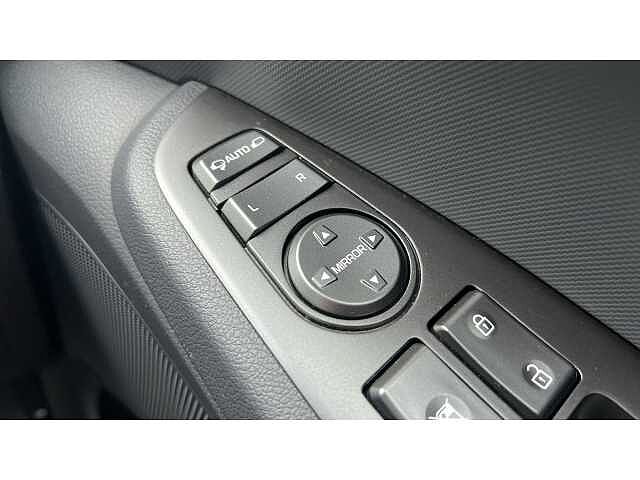 Hyundai Ioniq 100kW Premium SE 38kWh 5dr Auto