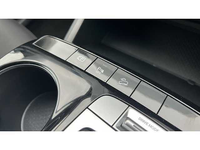 Hyundai KONA 1.6 GDi Hybrid Premium 5dr DCT Grey