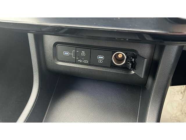 Hyundai TUCSON 1.6T Plug-in Hybrid Premium 5dr 4WD Auto Red