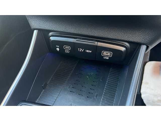 Hyundai BAYON BAYON 1.0 TGDi Ultimate 5dr Red