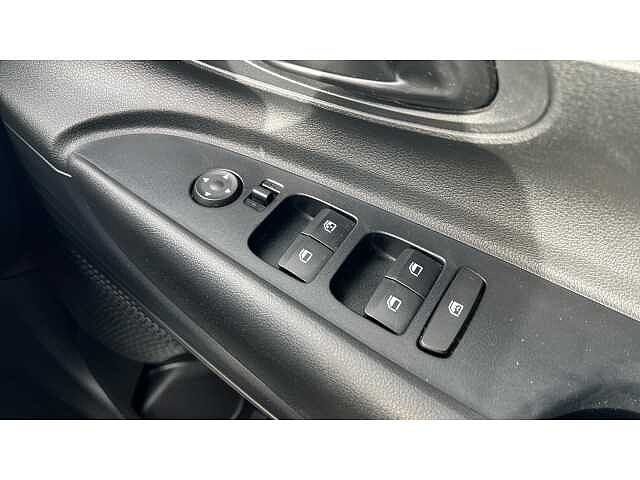 Hyundai I20 I20 1.0T GDi Advance 5dr Black