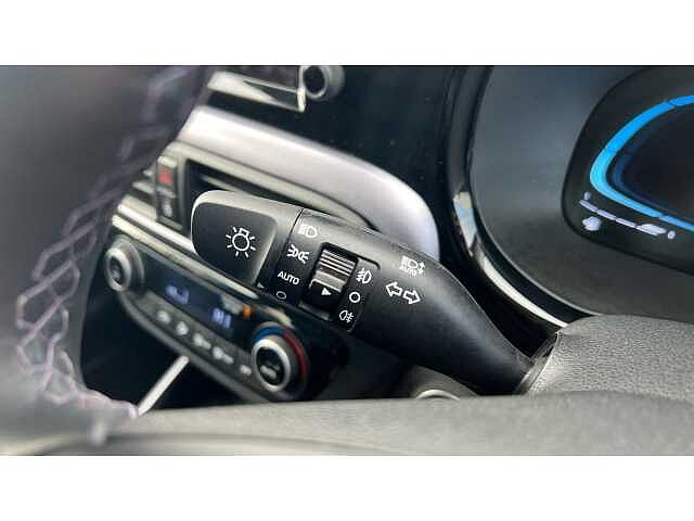 Hyundai I10 1.0 [58] Premium 5dr Auto [Nav] White