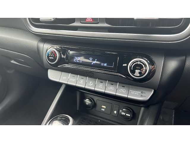 Hyundai KONA KONA 1.6 GDi Hybrid Premium 5dr DCT Red