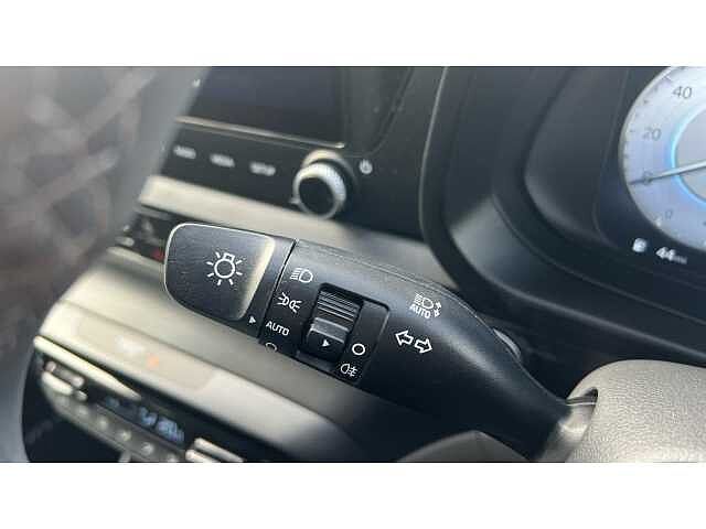 Hyundai BAYON BAYON 1.0 TGDi 48V MHEV Ultimate 5dr DCT White