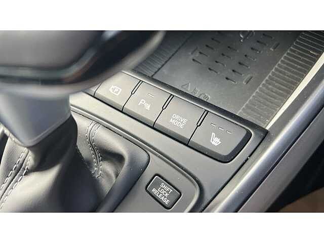 Hyundai BAYON BAYON 1.0 TGDi 48V MHEV Ultimate 5dr DCT White