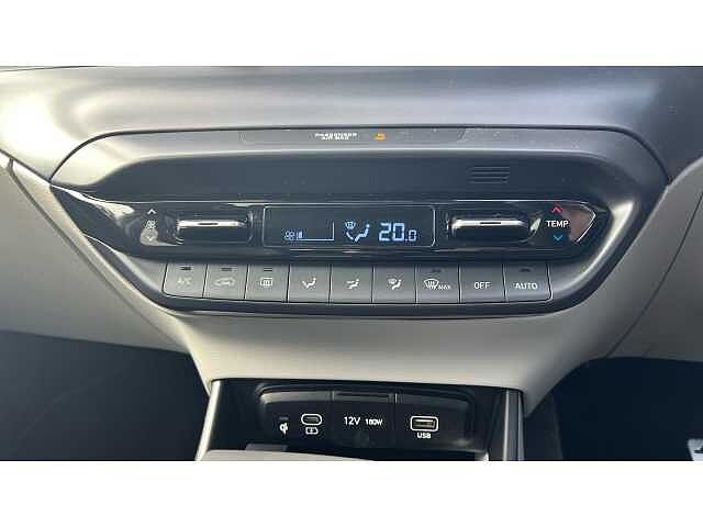 Hyundai BAYON BAYON 1.0 TGDi 48V MHEV Ultimate 5dr DCT White