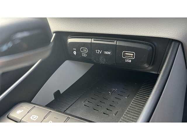 Hyundai BAYON BAYON 1.0 TGDi 48V MHEV Ultimate 5dr DCT White