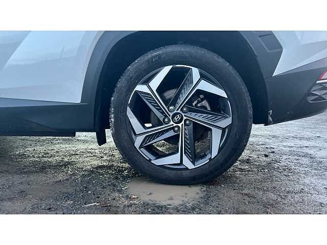 Hyundai TUCSON TUCSON 1.6 TGDi Plug-in Hybrid Ultimate 5dr 4WD Auto White