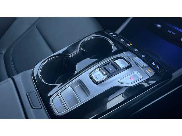 Hyundai TUCSON TUCSON 1.6 TGDi Plug-in Hybrid Ultimate 5dr 4WD Auto White