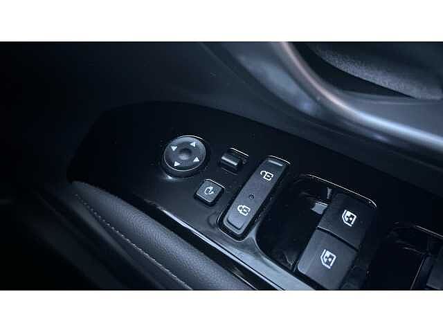 Hyundai TUCSON TUCSON 1.6 TGDi Plug-in Hybrid Ultimate 5dr 4WD Auto White