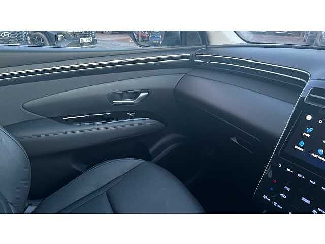 Hyundai TUCSON TUCSON 1.6 TGDi Plug-in Hybrid Ultimate 5dr 4WD Auto White