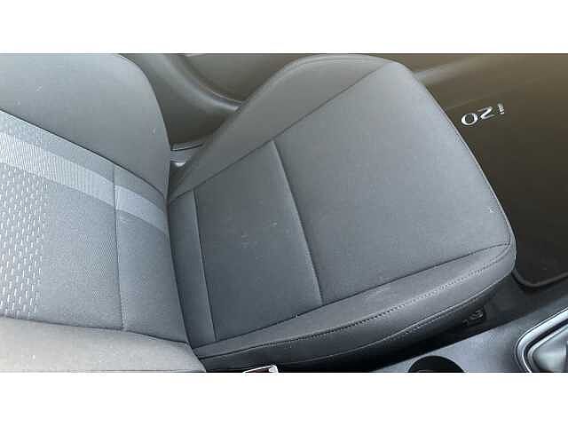 Hyundai I20 i20 5Dr HAT 1.0 T-gdi 100 Premium Phantom Black