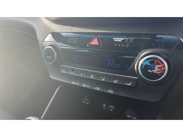 Hyundai TUCSON TUCSON 1.6 GDi SE Nav 5dr 2WD BLACK