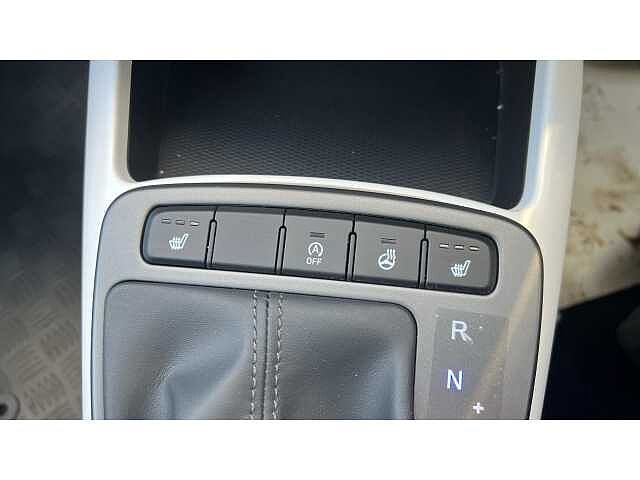 Hyundai I10 I10 1.2 MPi Premium 5dr Auto Blue