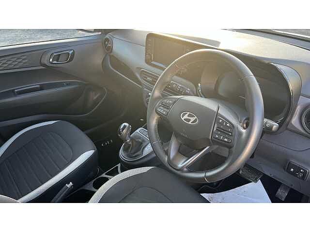 Hyundai i10 I10 1.0 Advance 5dr Auto