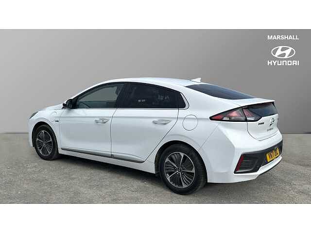 Hyundai IONIQ IONIQ 1.6 GDi Plug-in Hybrid Premium SE 5dr DCT WHITE