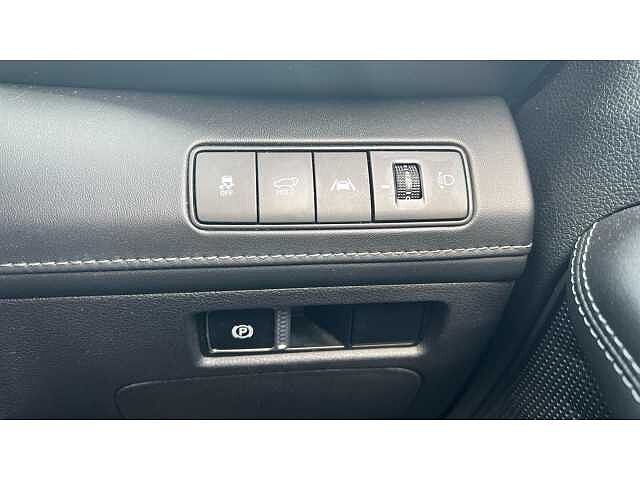 Hyundai Santa Fe SANTA FE 1.6 TGDi Hybrid Premium 5dr 4WD Auto