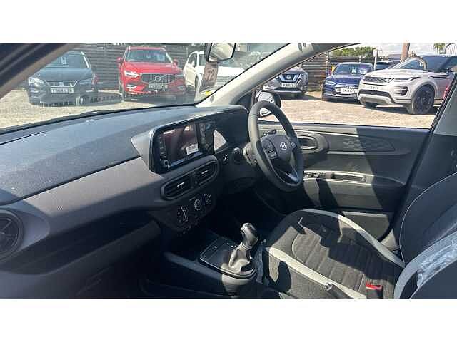 Hyundai i10 i10 5Dr HAT 1.0 MPi 67ps Advance Plus Pack AU