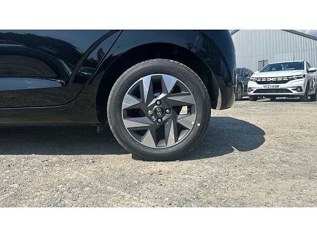Hyundai i10 i10 5Dr HAT 1.0 MPi 67ps Advance Plus Pack AU