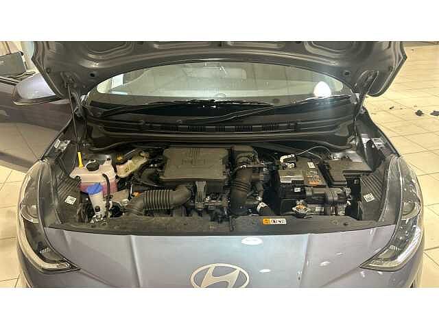 Hyundai i10 i10 5Dr HAT 1.2 MPi 79ps Premium NAV AU