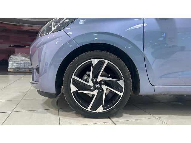 Hyundai i10 i10 5Dr HAT 1.2 MPi 79ps Premium NAV AU
