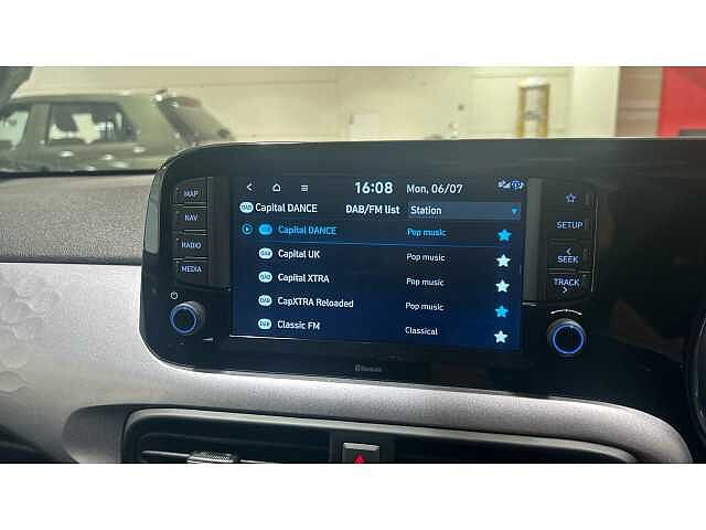 Hyundai i10 i10 5Dr HAT 1.2 MPi 79ps Premium NAV AU