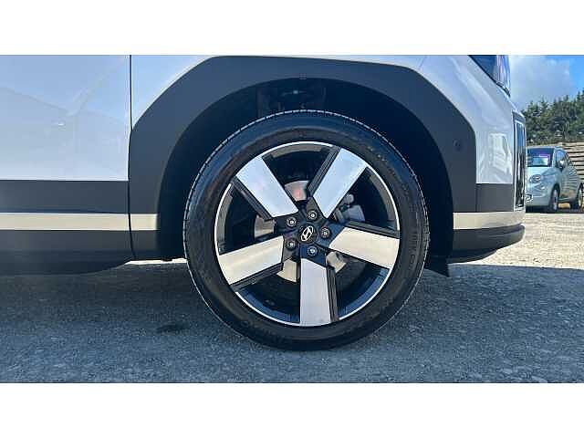 Hyundai SANTA FE Santa FE 7st 1.6TGDi Phev Ultm AU 4WD Creamy White