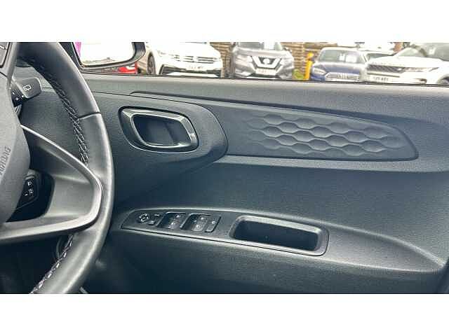 Hyundai i10 I10 1.2 [79] Premium 5dr Auto [Nav]