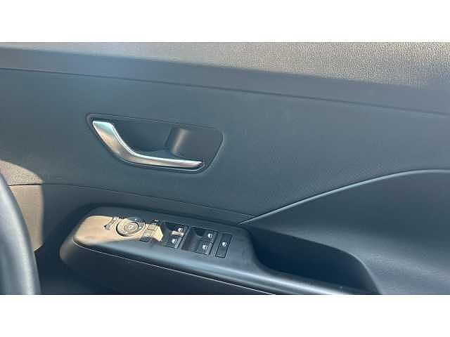 Hyundai Kona KONA 1.6 GDi Hybrid Advance 5dr DCT