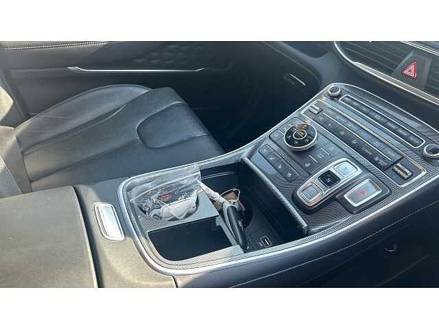 Hyundai Santa Fe SANTA FE 1.6 TGDi Plug-in Hybrid Ultimate 5dr 4WD Auto