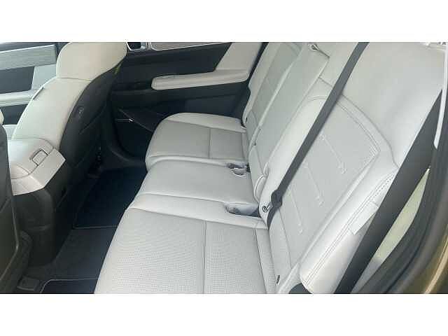 Hyundai SANTA FE Santa FE 7st 1.6TGDi Phev Ultm AU 4WD Olive Green