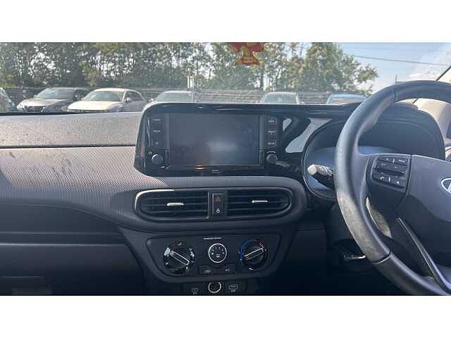 Hyundai I10 I10 1.0 Advance 5dr RED