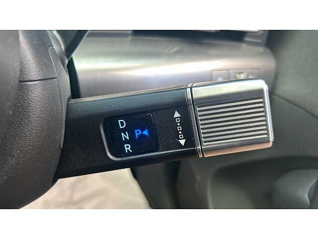 Hyundai KONA KONA 160kW Advance 65kWh 5dr Auto White