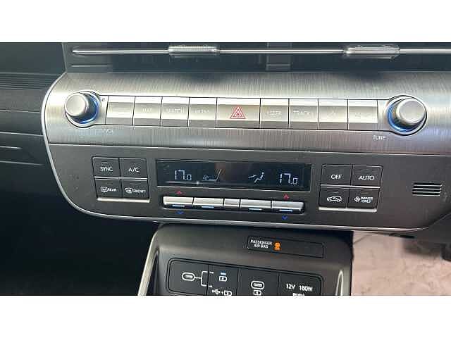 Hyundai KONA KONA 160kW Advance 65kWh 5dr Auto White