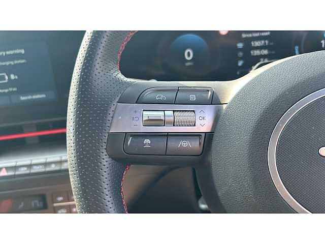 Hyundai KONA KONA 160kW N Line 65kWh 5dr Auto White