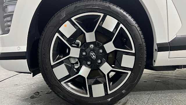 Hyundai KONA 160kW Ultimate 65kWh 5dr Auto Atlas White