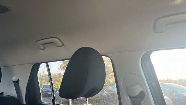 Hyundai INSTER Inster 5Dr HAT 85kW 2 49kWh Jungle Khaki