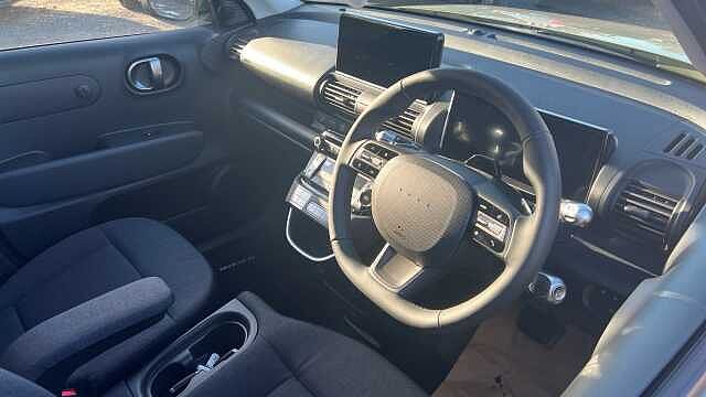 Hyundai INSTER Inster 5Dr HAT 85kW 2 49kWh Jungle Khaki